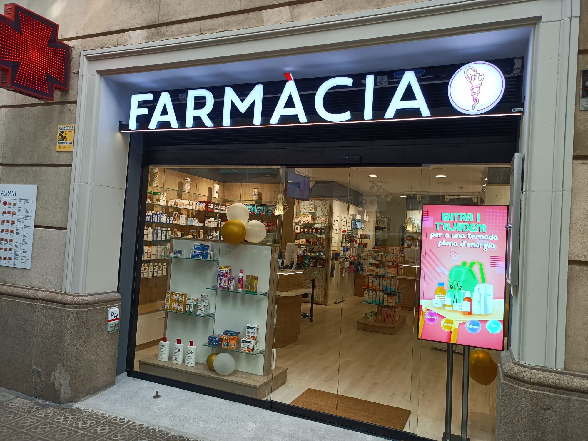 Farmacia Calle de Europa 17 Barcelona imagen exterior Farmacia Calle de Europa 17 Barcelona imagen exterior